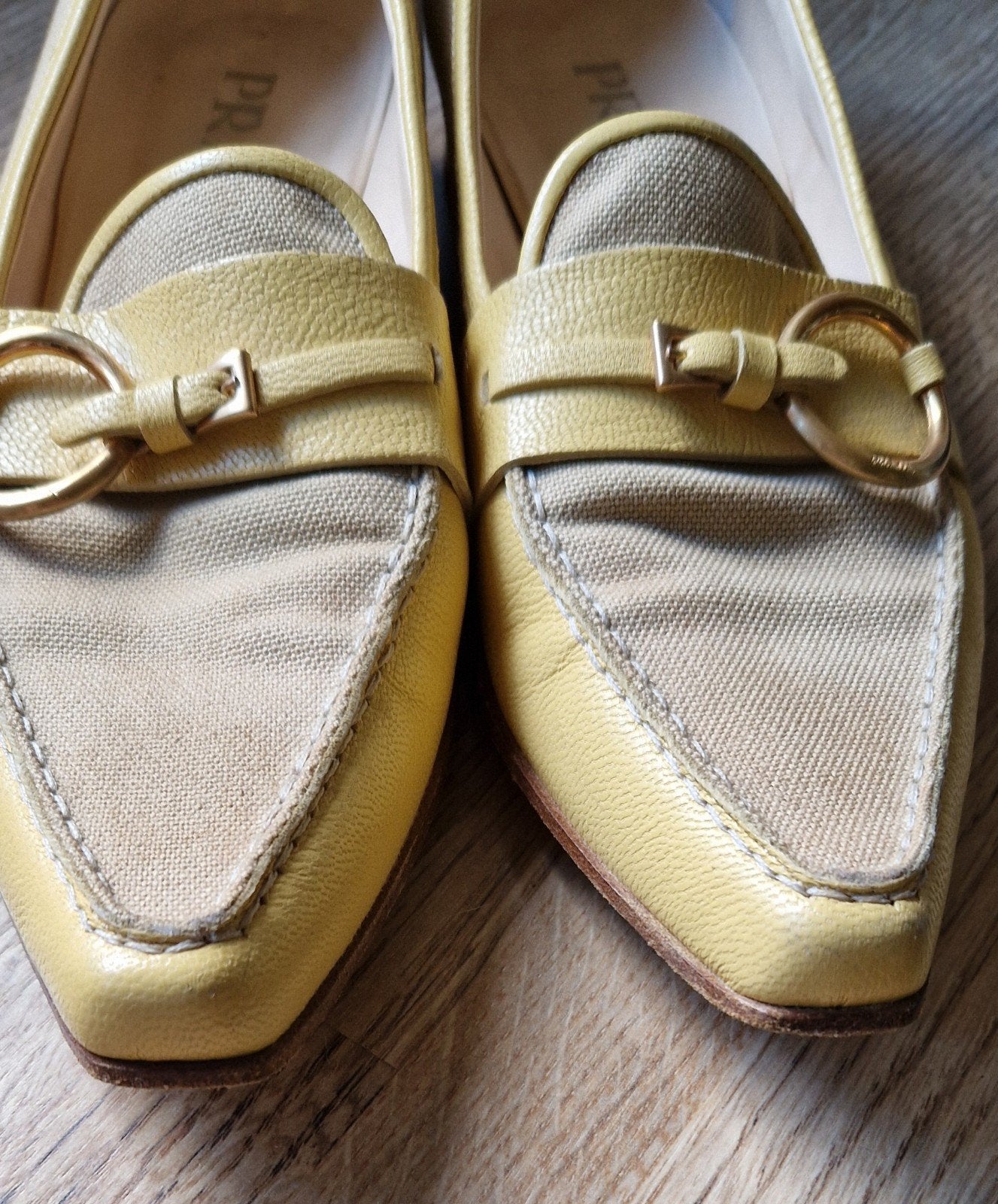 mooie  instappers, Kleding | Dames, Prada, Verzenden, Instappers, Geel