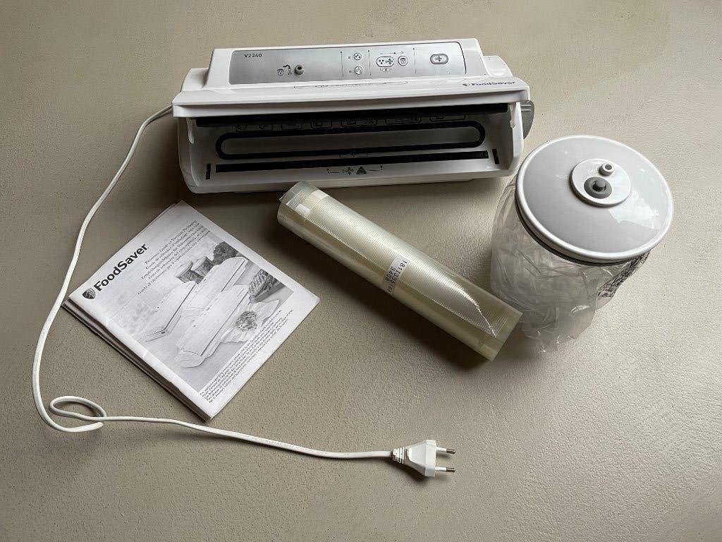 Vacumeermachine Foodsaver V2240, Overige typen, Kunststof, Ophalen of Verzenden, Zo goed als nieuw