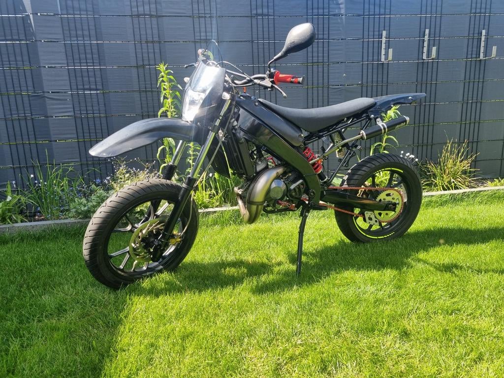Dikke supermoto Motorhispania, Ophalen, Overige merken