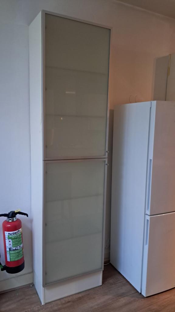Hoge keukenkasten met melkglas deuren, Ophalen, Gebruikt