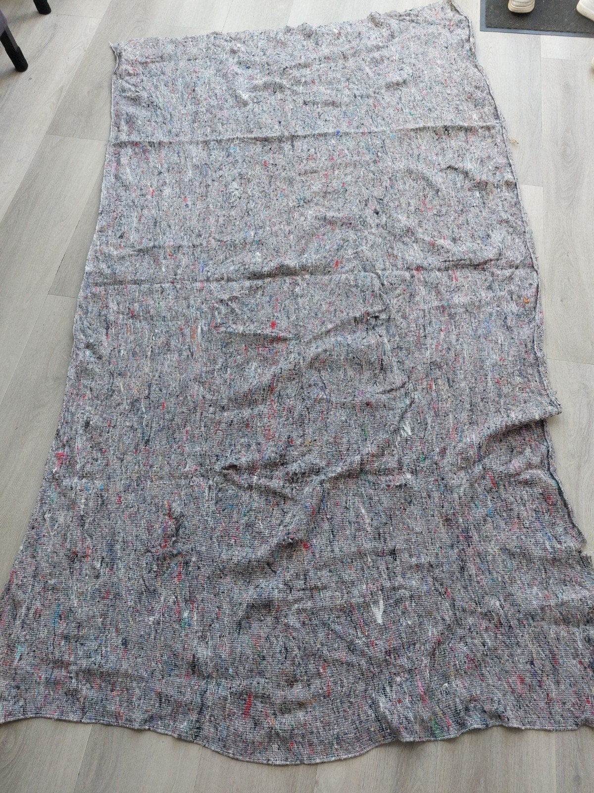 twee verhuisdekens, Ophalen of Verzenden, Doos, Minder dan 35 cm