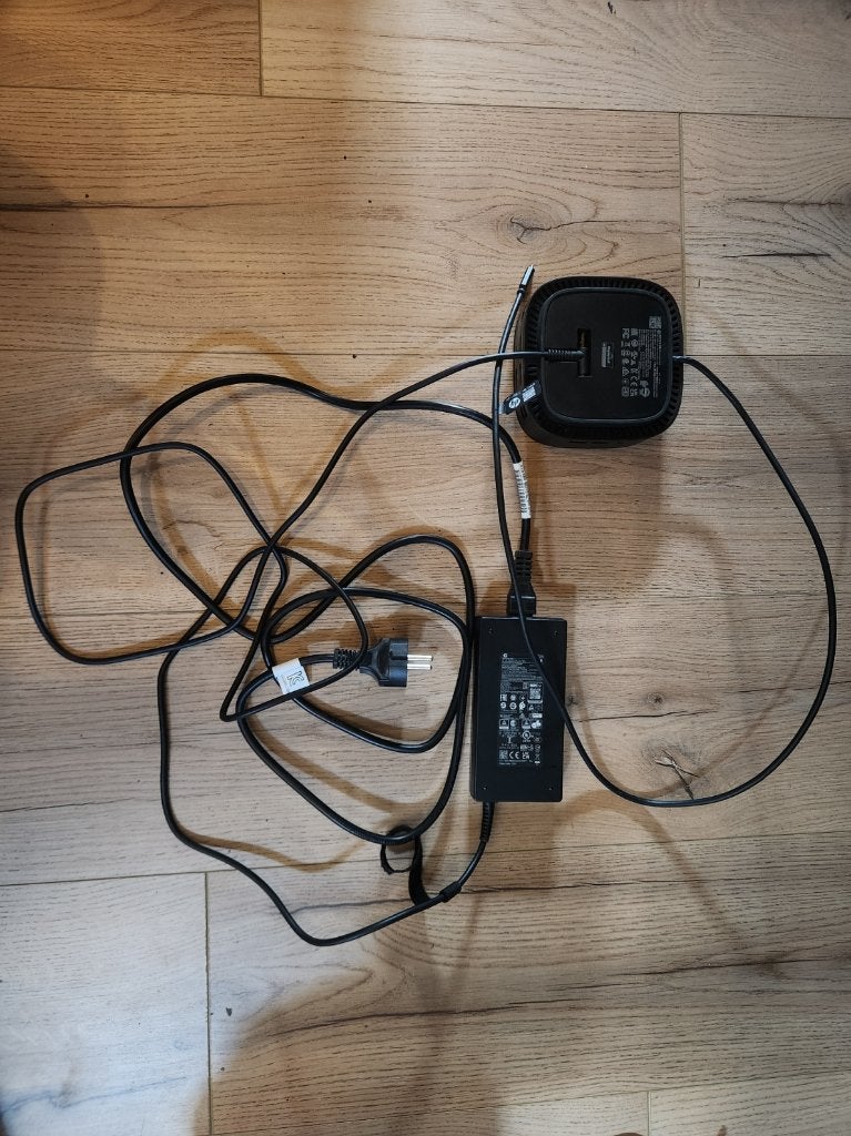 HP USB-C/A Universal Dock G2 compleet - 2 beschikbaar, Hp, Ophalen of Verzenden, Docking station, Gebruikt