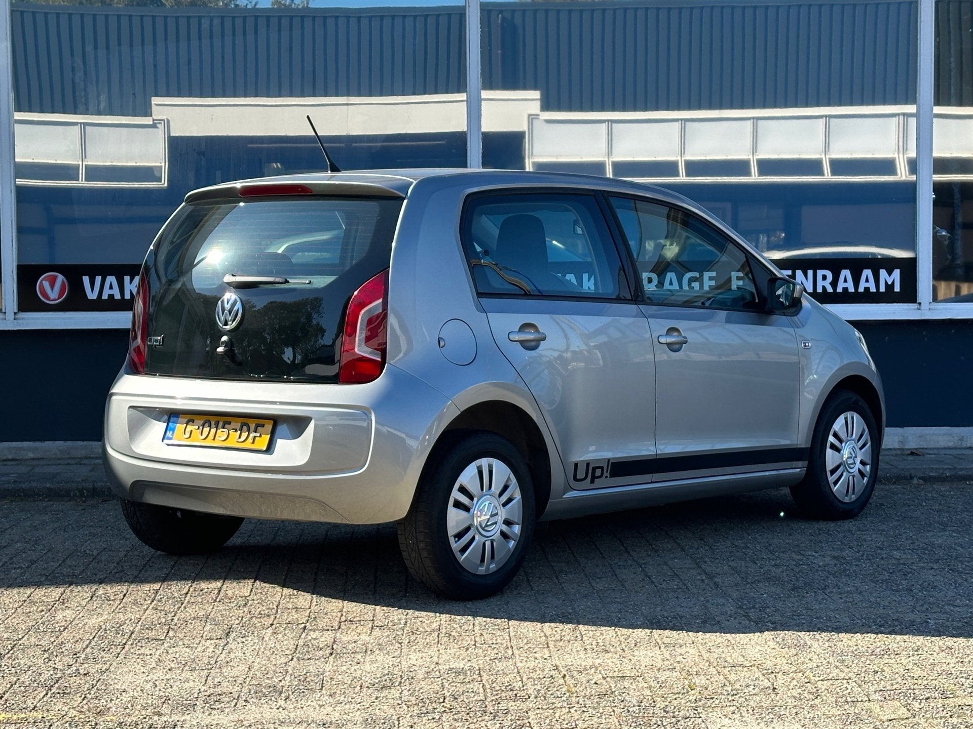 Volkswagen Up! 1.0 move up! BlueMotion/5-DEURS/AIRCO/UNIEK 2, Auto's, Voorwielaandrijving, Euro 5, Gebruikt, Up!