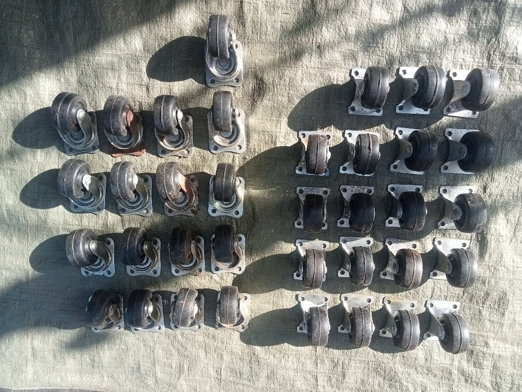 36 BOKWIELEN EN ZWENKWIELEN 4 CM, Ophalen, Gebruikt