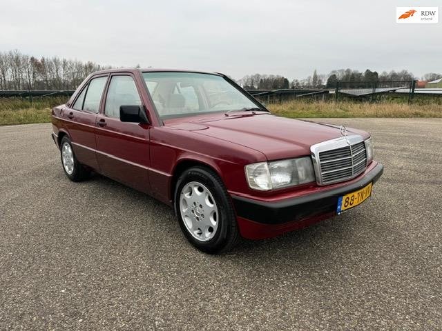 Mercedes-Benz 190-serie 1.8 E Basic, Auto's, Mercedes-Benz, Bedrijf, Te koop, 190-Serie, Benzine, Sedan, Handgeschakeld, Geïmporteerd