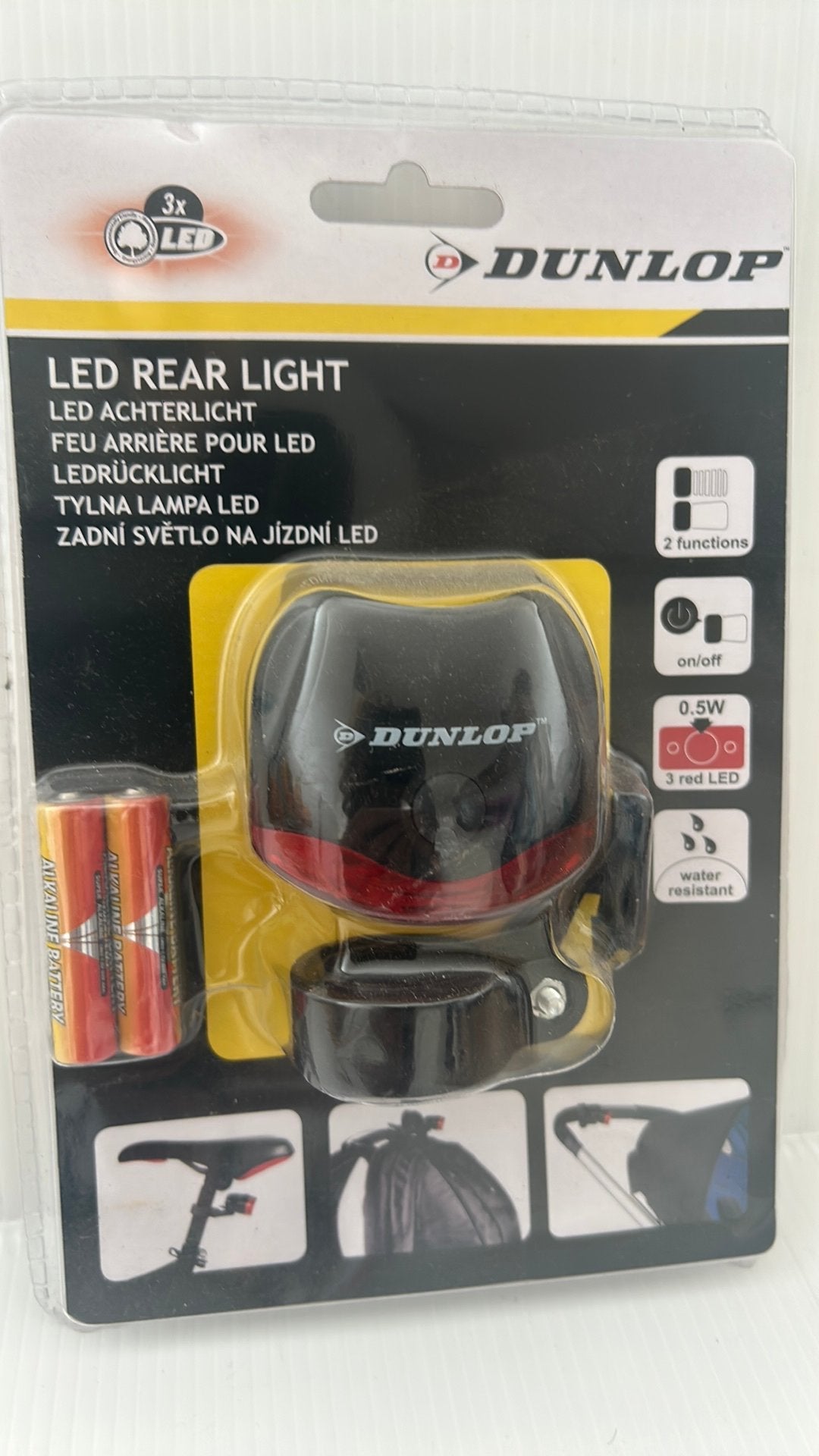 Dunlop fiets achterlicht, Waterbestendig, Nieuw, Ophalen of Verzenden, Batterij