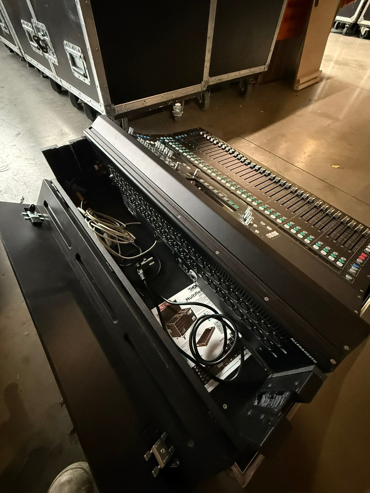 Allen en heath sq7, Ophalen, Zo goed als nieuw, 20 kanalen of meer