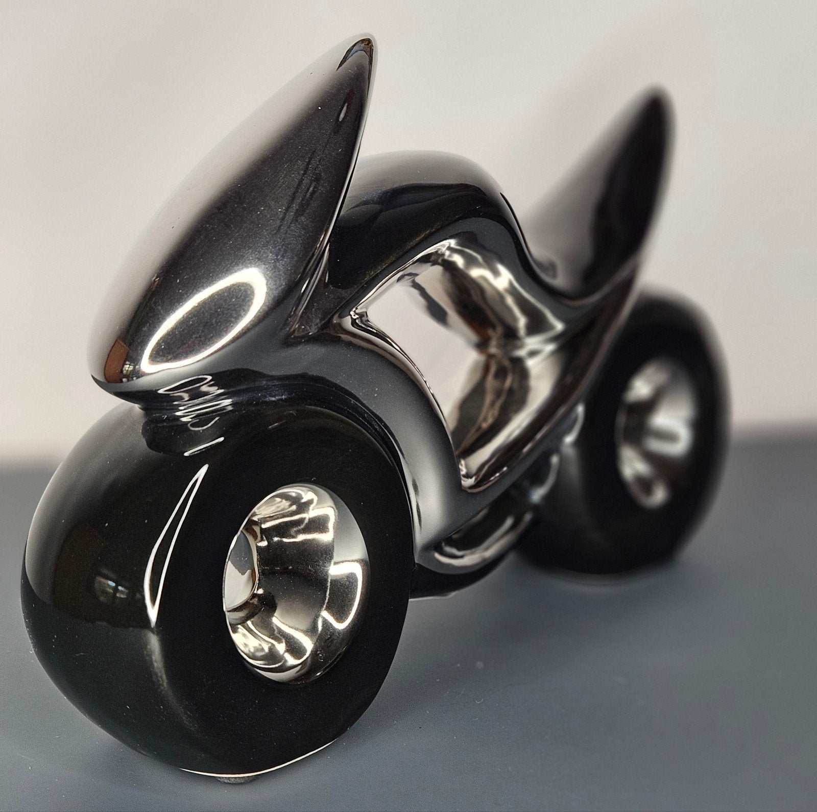 Beeldje, motor "Race" H. 15.50cm, Ophalen of Verzenden, Nieuw, Dier