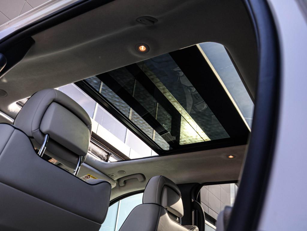 Jeep Grand Cherokee 5.7 Summit | Luchtvering | Harman & Kard, Automaat, Gebruikt, 5654 cc, Wit