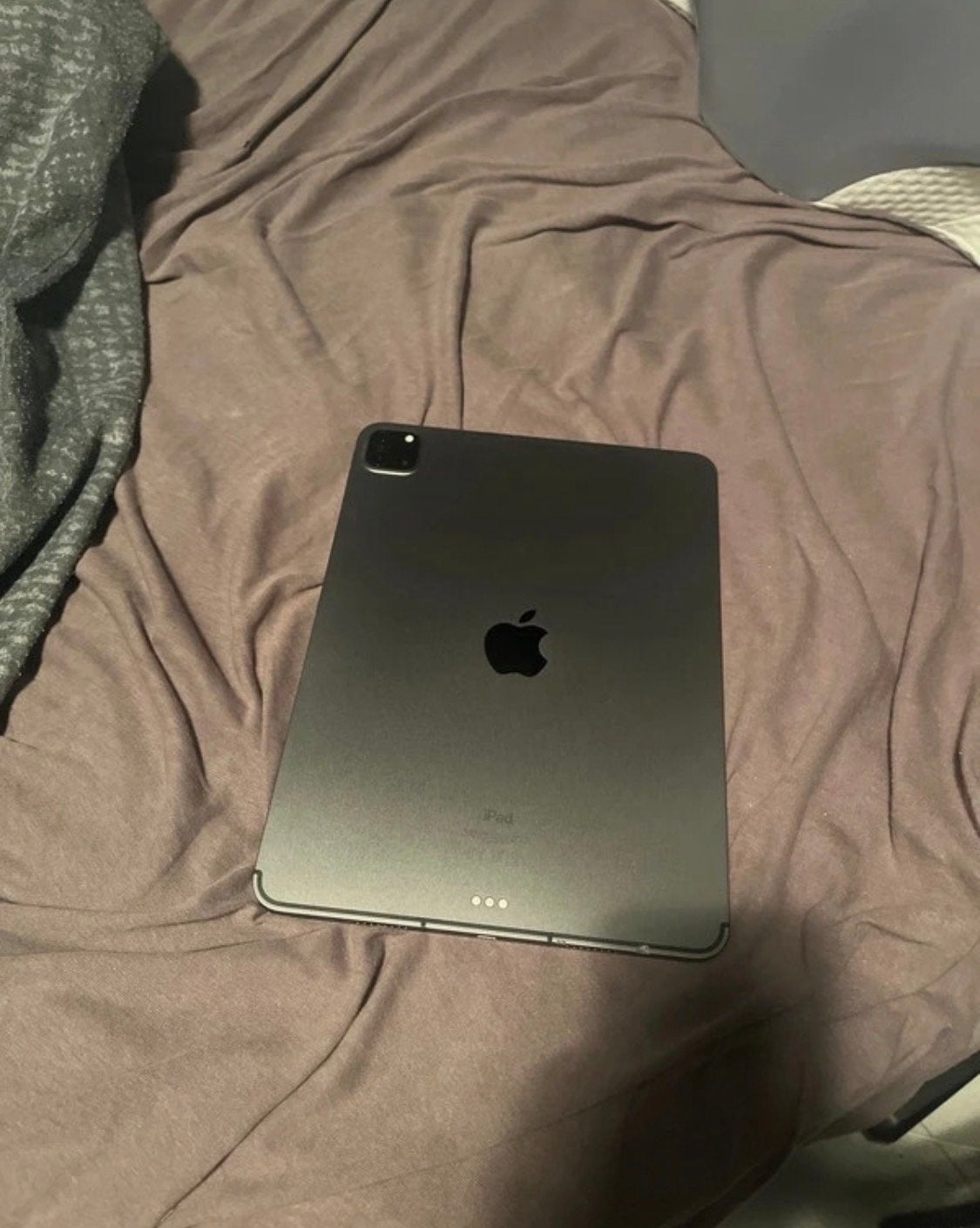 iPad Pro 11 inch (3e gen, 2022) Wi-Fi + Cellular 128GB, Computers en Software, 11 inch, Ophalen of Verzenden, Zo goed als nieuw