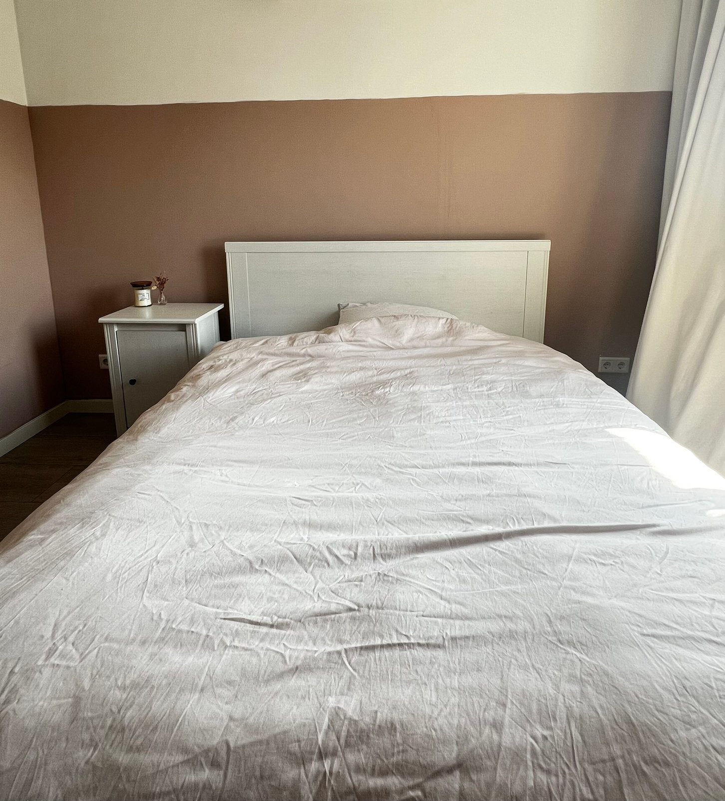IKEA bed inclusief 2 bedlades en nachtkastje 160x200, Ophalen, Gebruikt, Twijfelaar