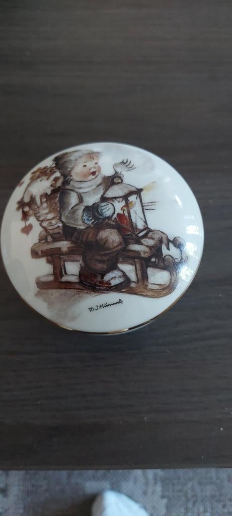 M.J. Hummel Reutter Porzellan Doosje 'Winter Fun', Ophalen of Verzenden