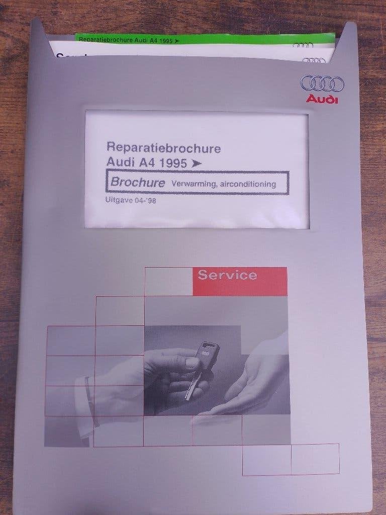 Audi A4 / S4 95 - 02 dealer werkplaatsboek Airco  verwarming, Ophalen of Verzenden, Gelezen, Audi
