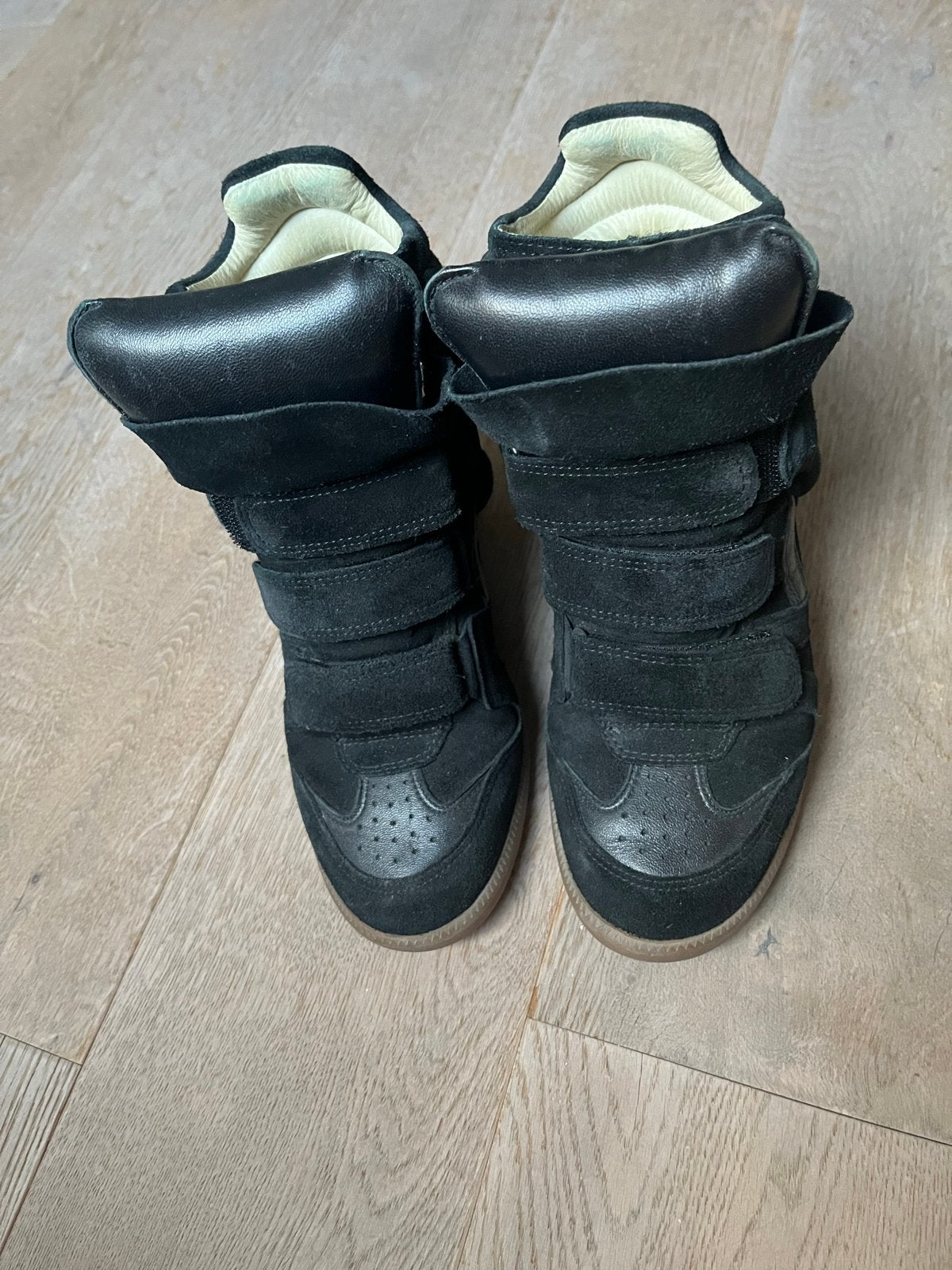 Isabel Marant bekett leather wegde sneakers maat 37, Ophalen of Verzenden, Gedragen, Zwart, Sneakers of Gympen