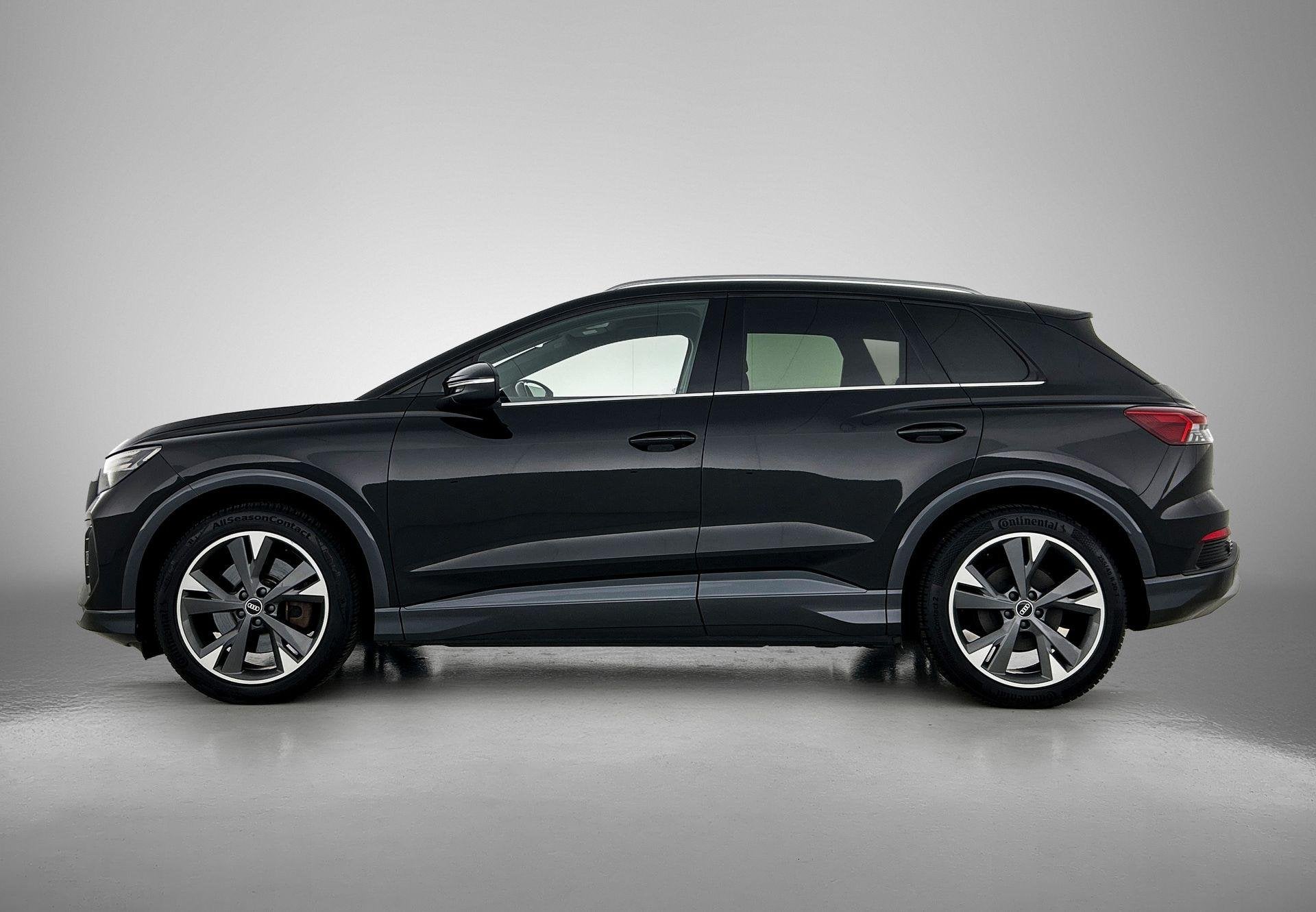 Audi Q4 e-tron 50 quattro S edition 77 kWh PHEV |, 12 maanden, Zwart, Automatische klimaatregeling, Leder en Stof