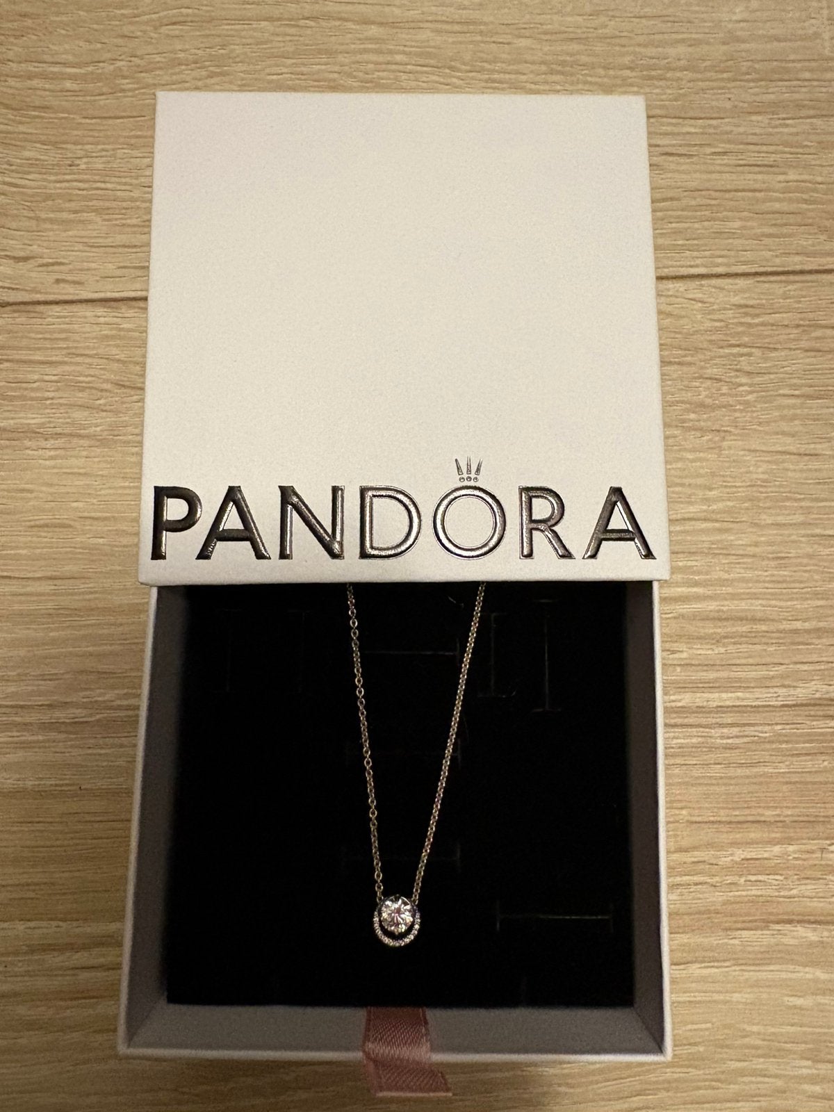 Pandora- sprankelende ketting met halohanger NIEUW INCL BON, Ophalen of Verzenden, Nieuw, Zilver