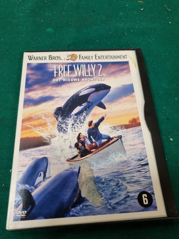 dvd free willy 2 het nieuwe avontuur, Ophalen of Verzenden