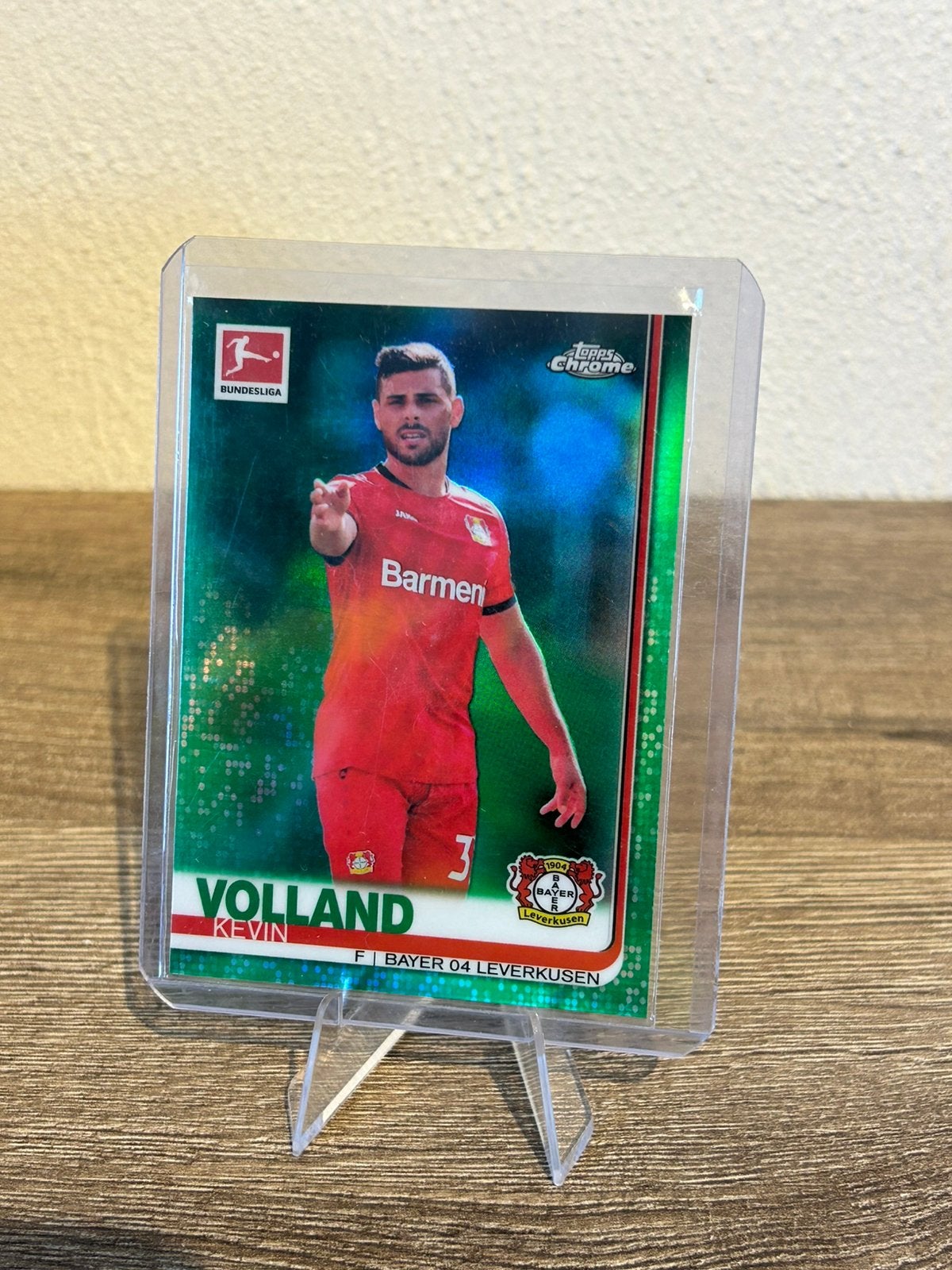 Kevin Volland 2019-20 Topps Chrome Bundesliga #33 /99 Green, Ophalen of Verzenden, Zo goed als nieuw, Plaatje