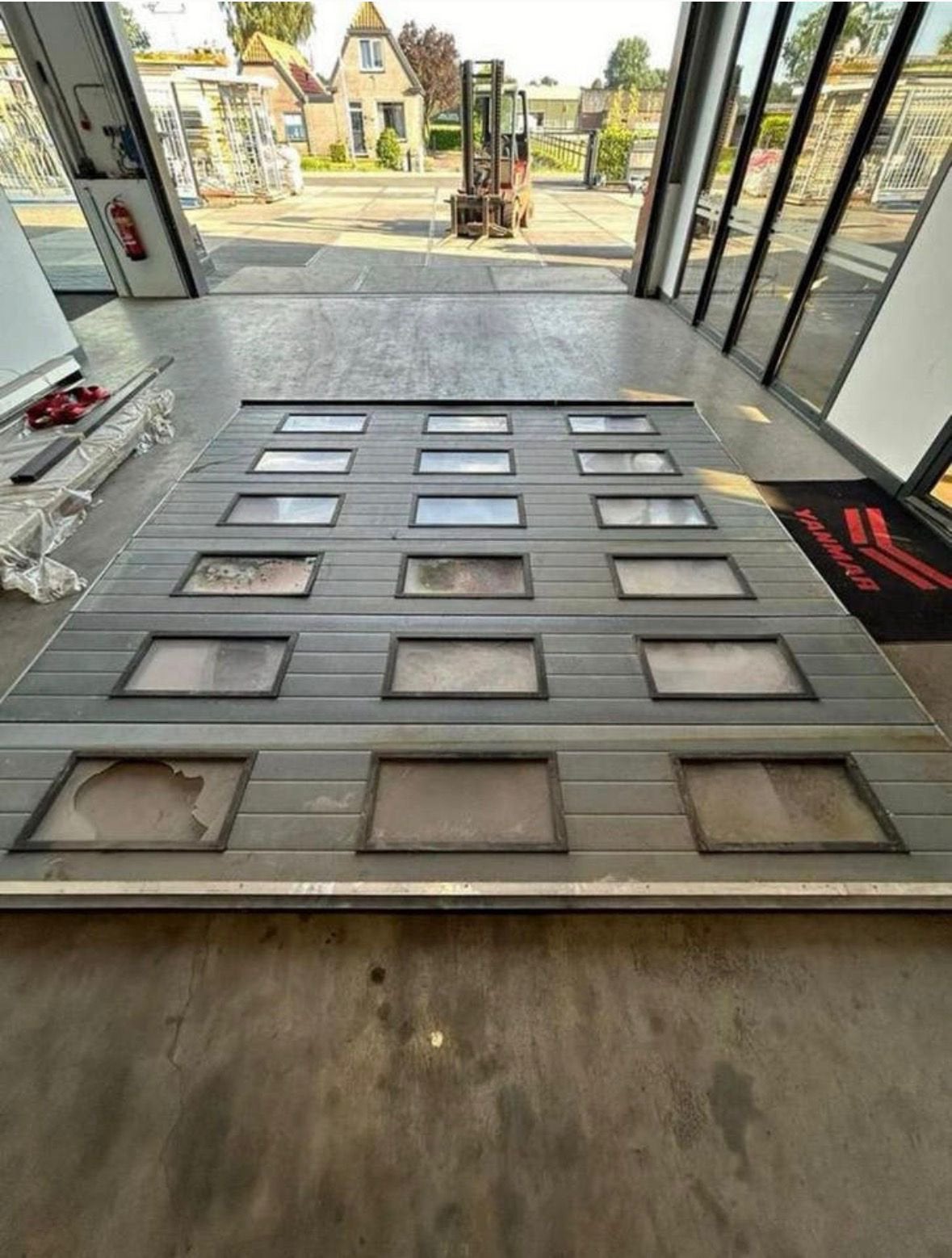 Handbediende overheaddeur garagedeur snelloopdeur deuren, Gebruikt, Garagedeur, Ophalen of Verzenden, 120 cm of meer