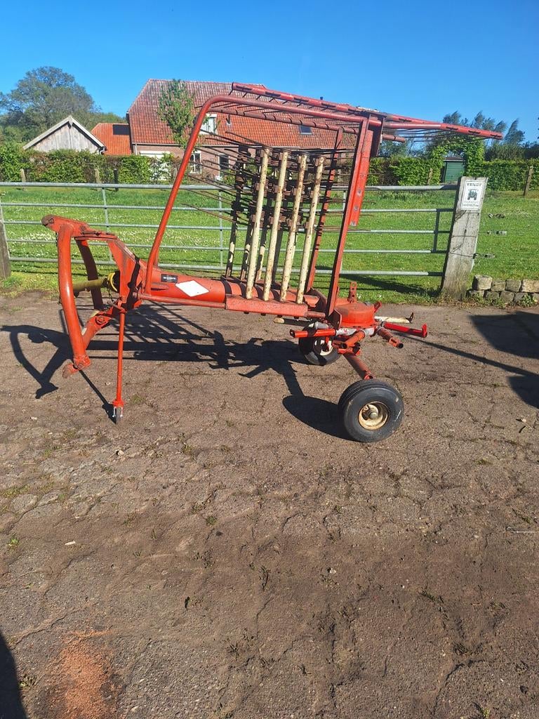 Kuhn Hark Type GA 301 Hooihark, Ophalen, Akkerbouw, Weidebouw