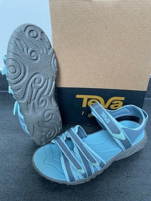 25% korting op Teva sandaal Tirra Kids Citadel maat 29/30, Kinderen en Baby's, Kinderkleding | Schoenen en Sokken, Teva, Kloosterstraat 29 Simpelveld