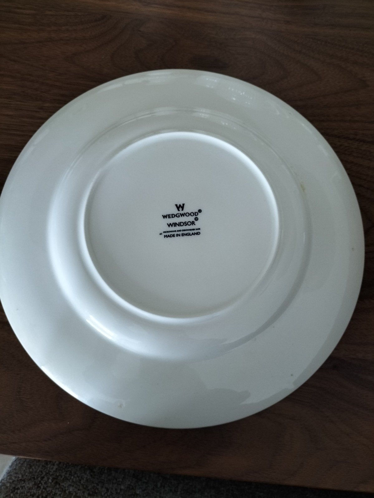 grood Wedgewood bord Windsor 28 cm., Ophalen, Porselein, Bord of Schaal