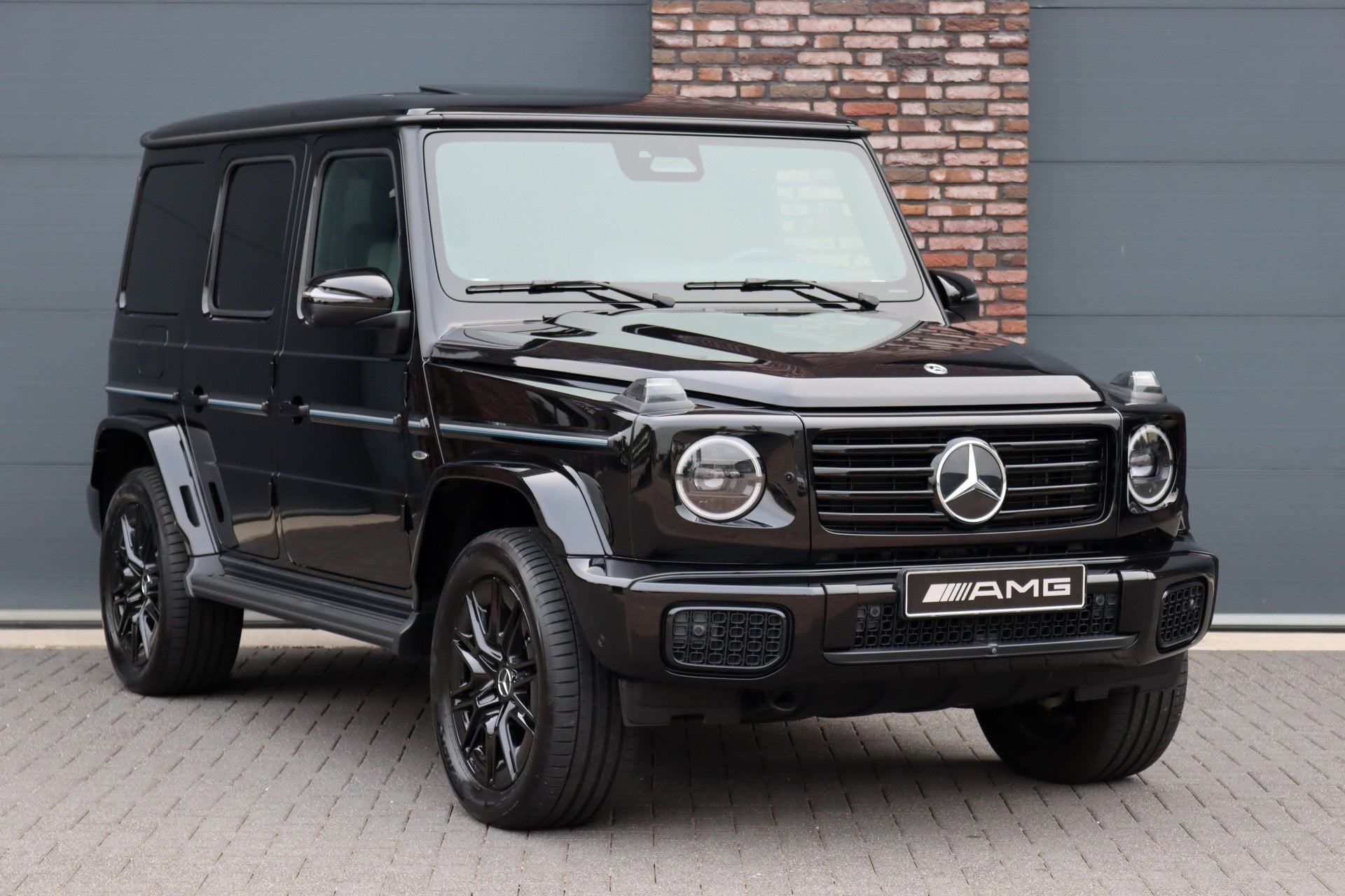 Mercedes-Benz G-Klasse 580 Edition One 116 kWh | Schuifdak |, Auto's, Dealer onderhouden, Gebruikt, Zwart, G-Klasse