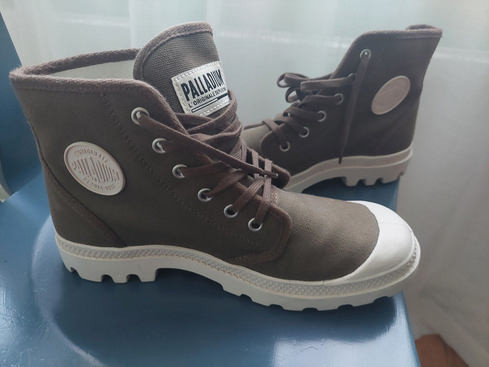 Palladium sneakers maat 40.5 - Zo goed als nieuw, Kleding | Dames, Schoenen, Palladium, Ophalen of Verzenden, Groen, Sneakers of Gympen