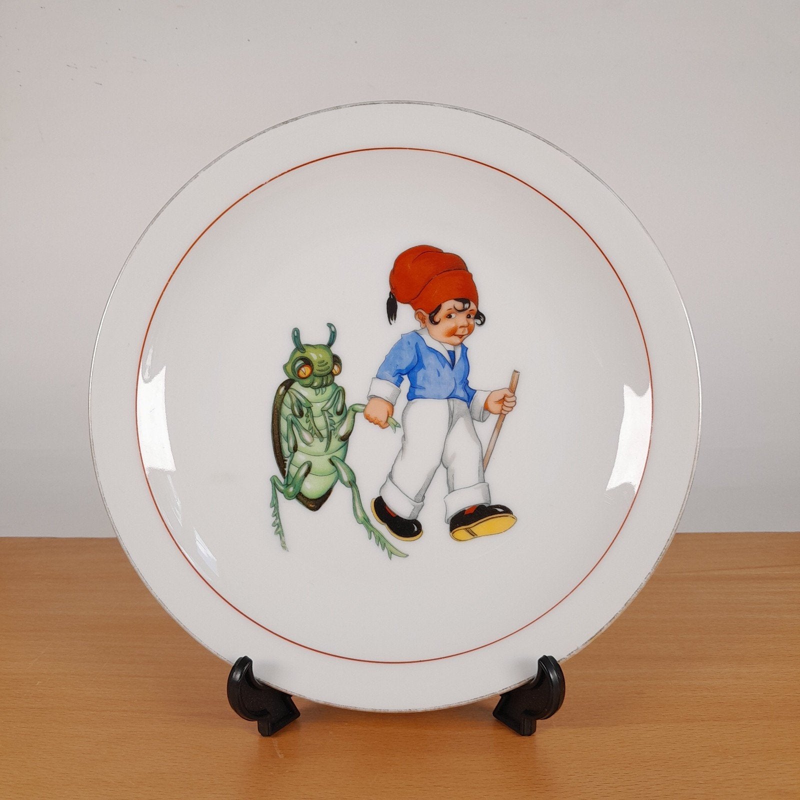 Vintage Sorau porseleinen kinderbord met kabouter en insect, Ophalen of Verzenden