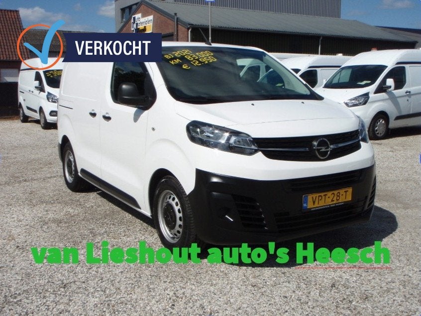 Opel Vivaro camera trekhaak navi 83544 km bj 12-2021