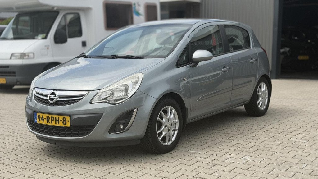 Opel Corsa 1.4-16V Airco Trekhaak 5-deurs GEEN APK, Voorwielaandrijving, Euro 5, Gebruikt, 1398 cc