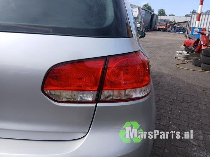 Achterlicht rechts van een Volkswagen Golf, Gebruikt, -, Volkswagen, -