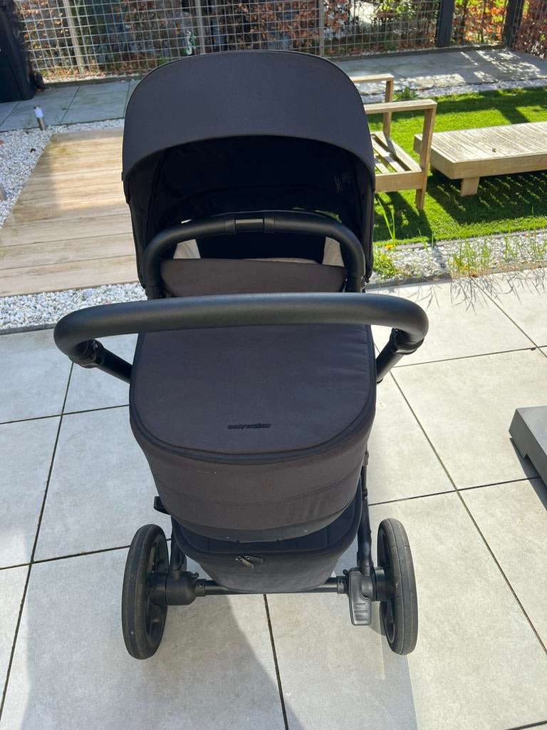 Easywalker Jimmey zwart kinderwagen reiswieg en zitting, Zo goed als nieuw, Verstelbare duwstang, Ophalen, Kinderwagen