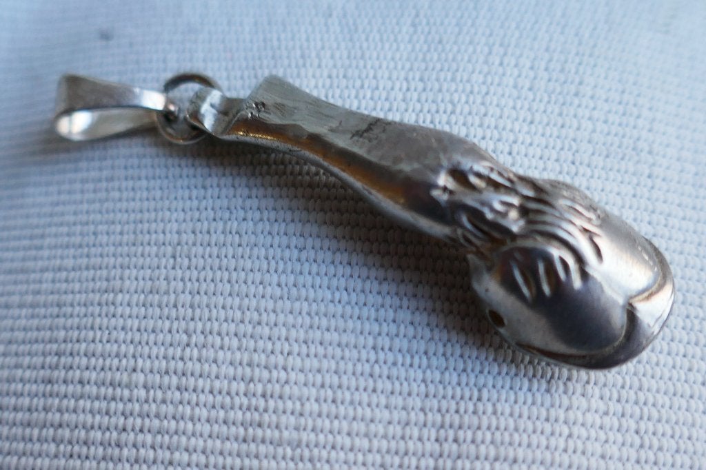 Paarden been met hoef als hanger  -    massief zilver, Verzenden, Zo goed als nieuw, Zilver, Dier