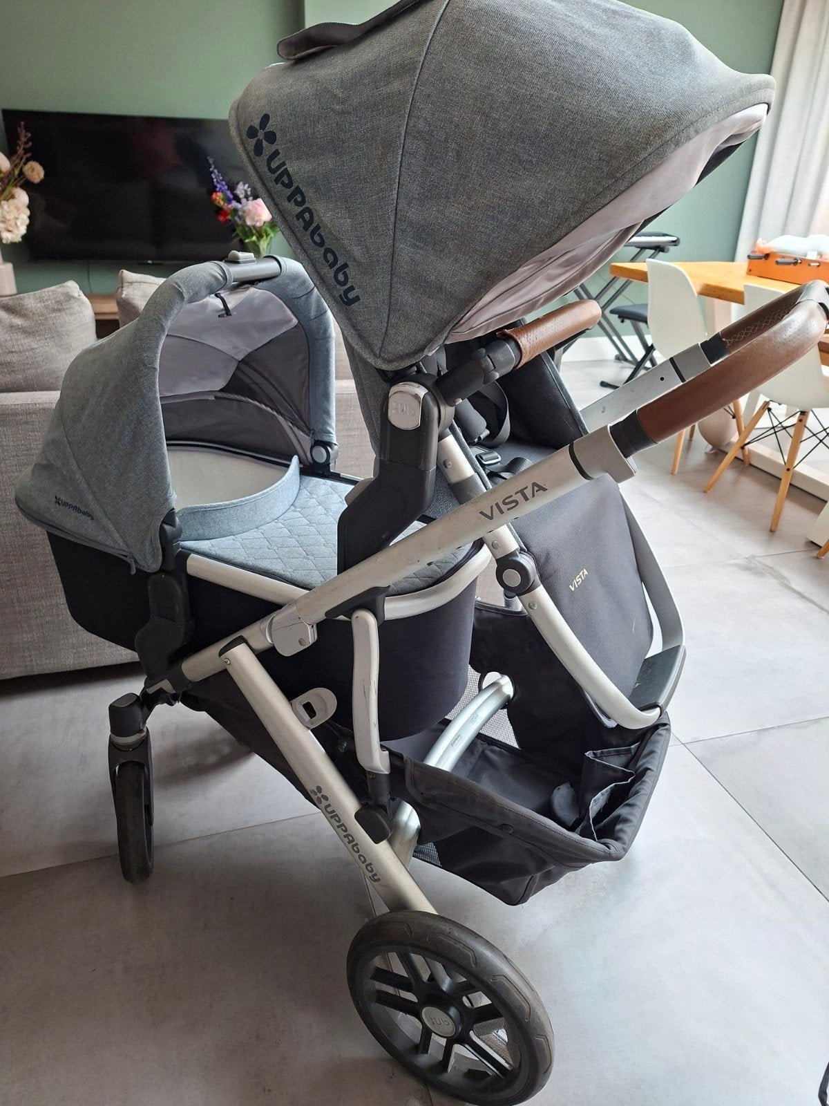 Prachtige, complete UPPAbaby Vista V2 Duowagen (Grijs), Kinderen en Baby's, Kinderwagens en Combinaties, Ophalen, Overige merken