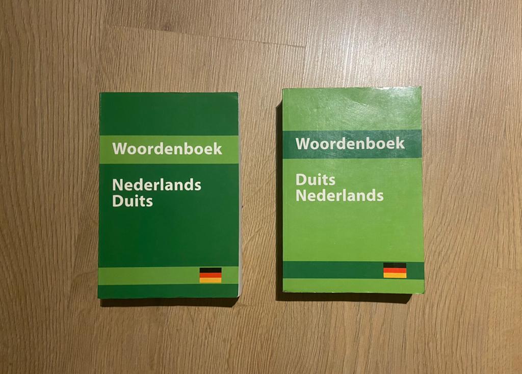 Duits woordenboeken, Ophalen of Verzenden, Zo goed als nieuw, Prisma of Spectrum, Duits