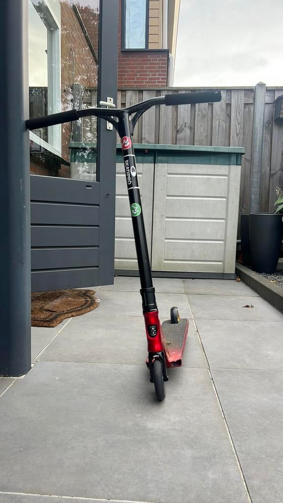 Custom stunt step, Fietsen en Brommers, Steps, Ophalen, Gebruikt, Gewone step
