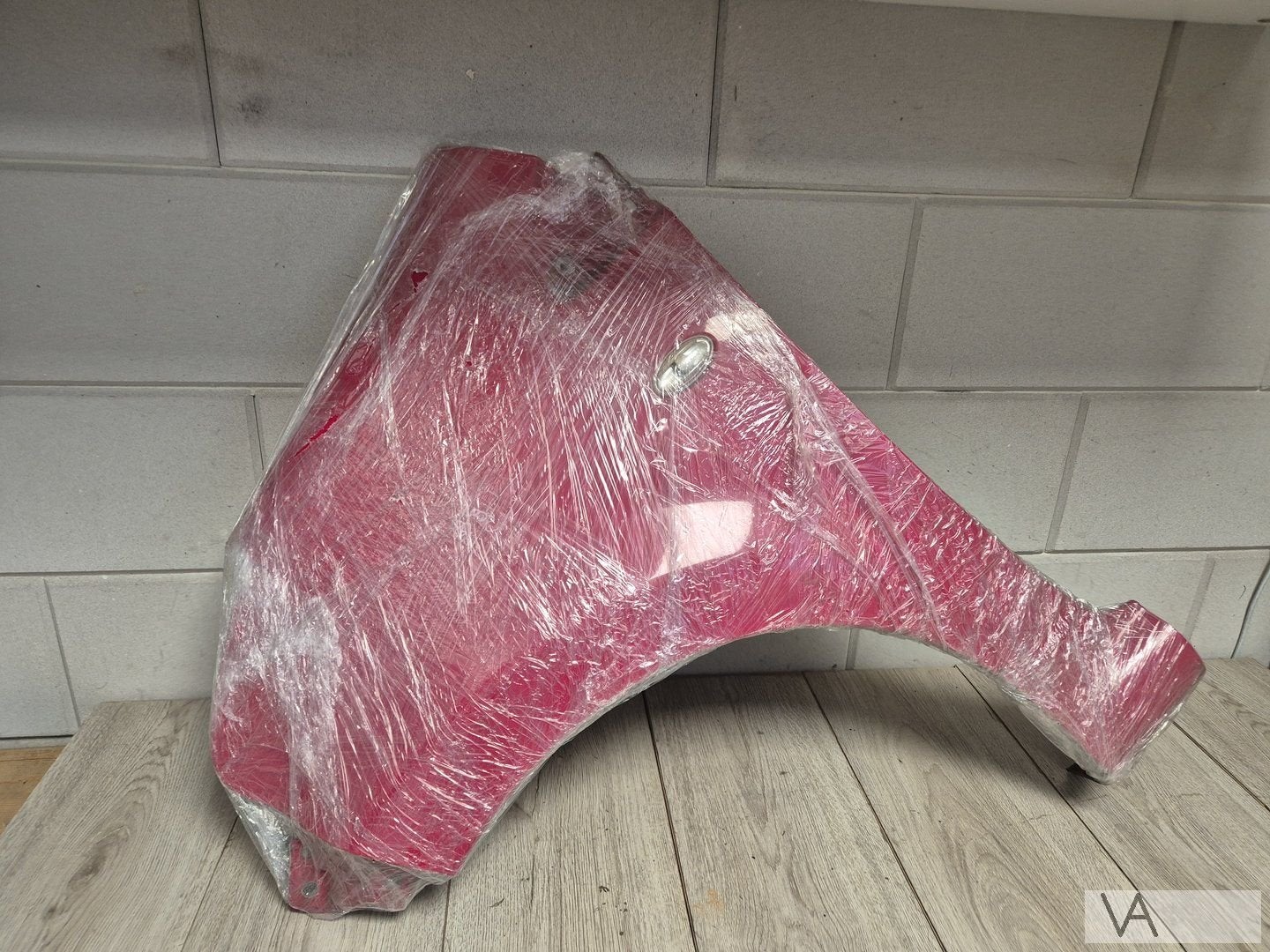 Toyota Aygo 2005 - 2013 voorscherm spatbord links ROOD €75, Auto-onderdelen, Carrosserie en Plaatwerk, Gebruikt, -, -, Ophalen of Verzenden