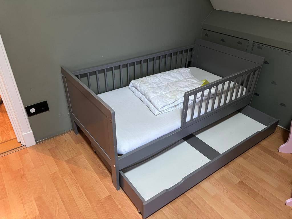 peuterbed petit amelie, bed, kinderbed, Ophalen, 70 tot 85 cm, 140 tot 160 cm, Zo goed als nieuw