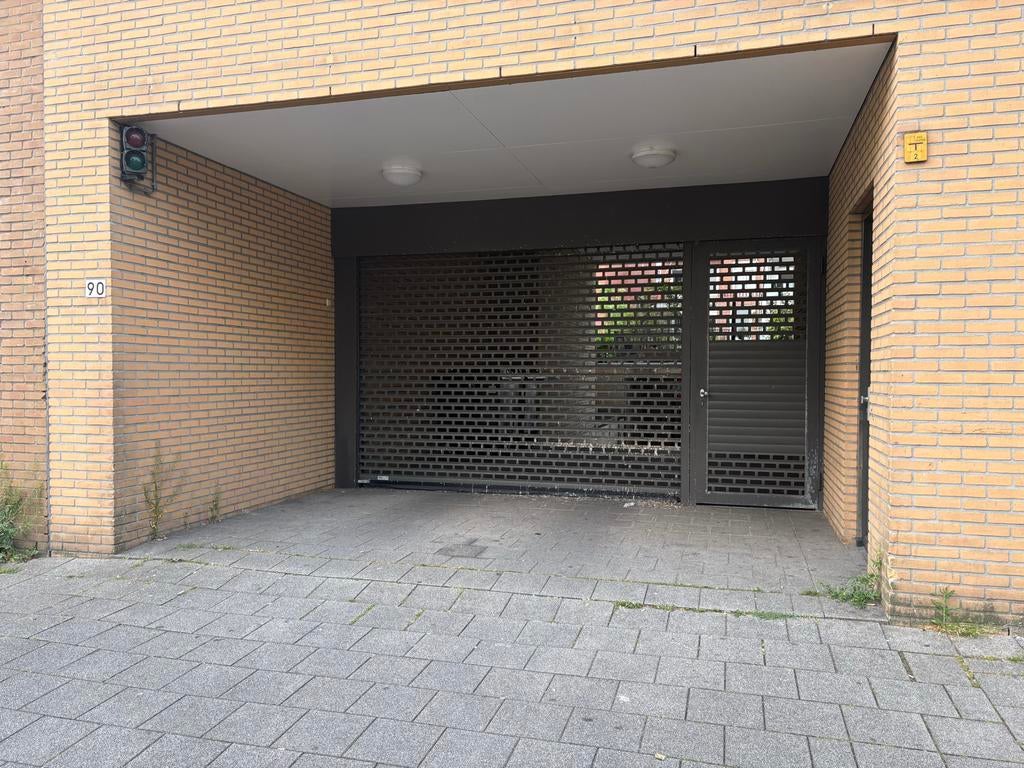 Overdekte parkeerplaats te huur Aelbrechtskade Rotterdamwest, Rotterdam