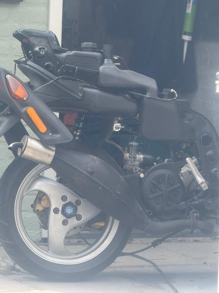 Runner dd lc blok 70cc, Ophalen of Verzenden, Zo goed als nieuw, Blok, Piaggio