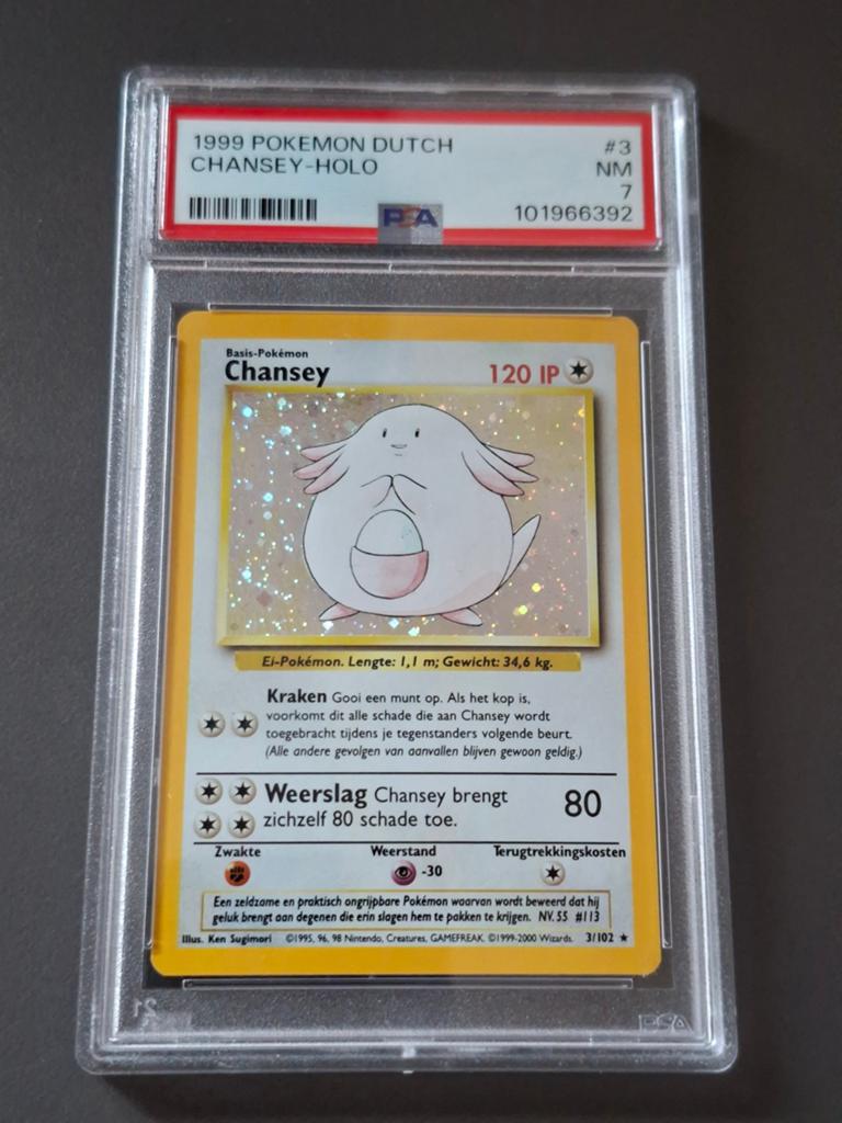 1999 Pokémon Dutch Chansey Holo PSA 7 - Base set #3, Hobby en Vrije tijd, Verzamelkaartspellen | Pokémon, Ophalen of Verzenden