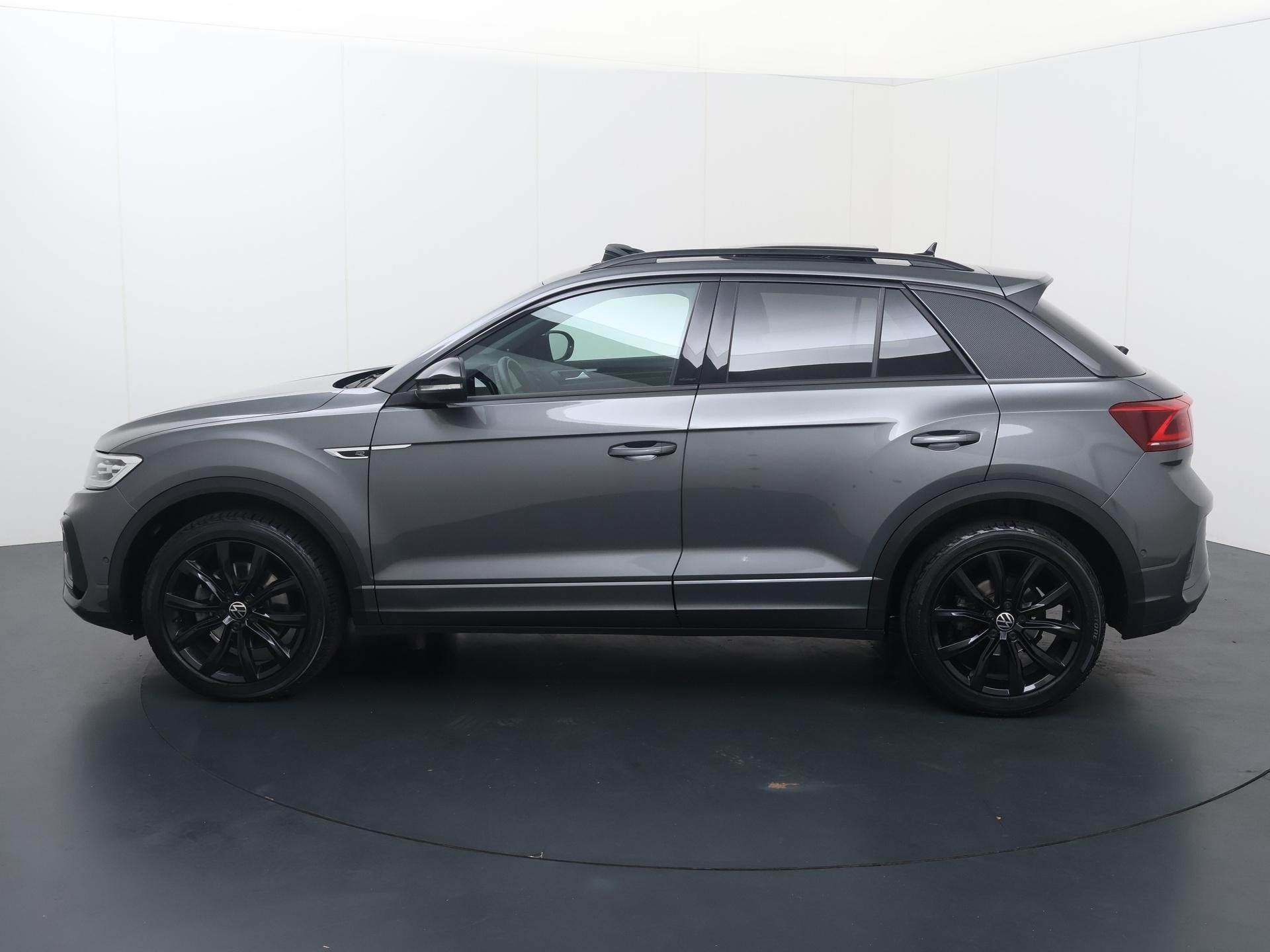 Volkswagen T-Roc 2.0 TSI 4Motion R-Line Business | 190 PK |, Auto's, Volkswagen, Automaat, 12 maanden, Stof, Euro 6