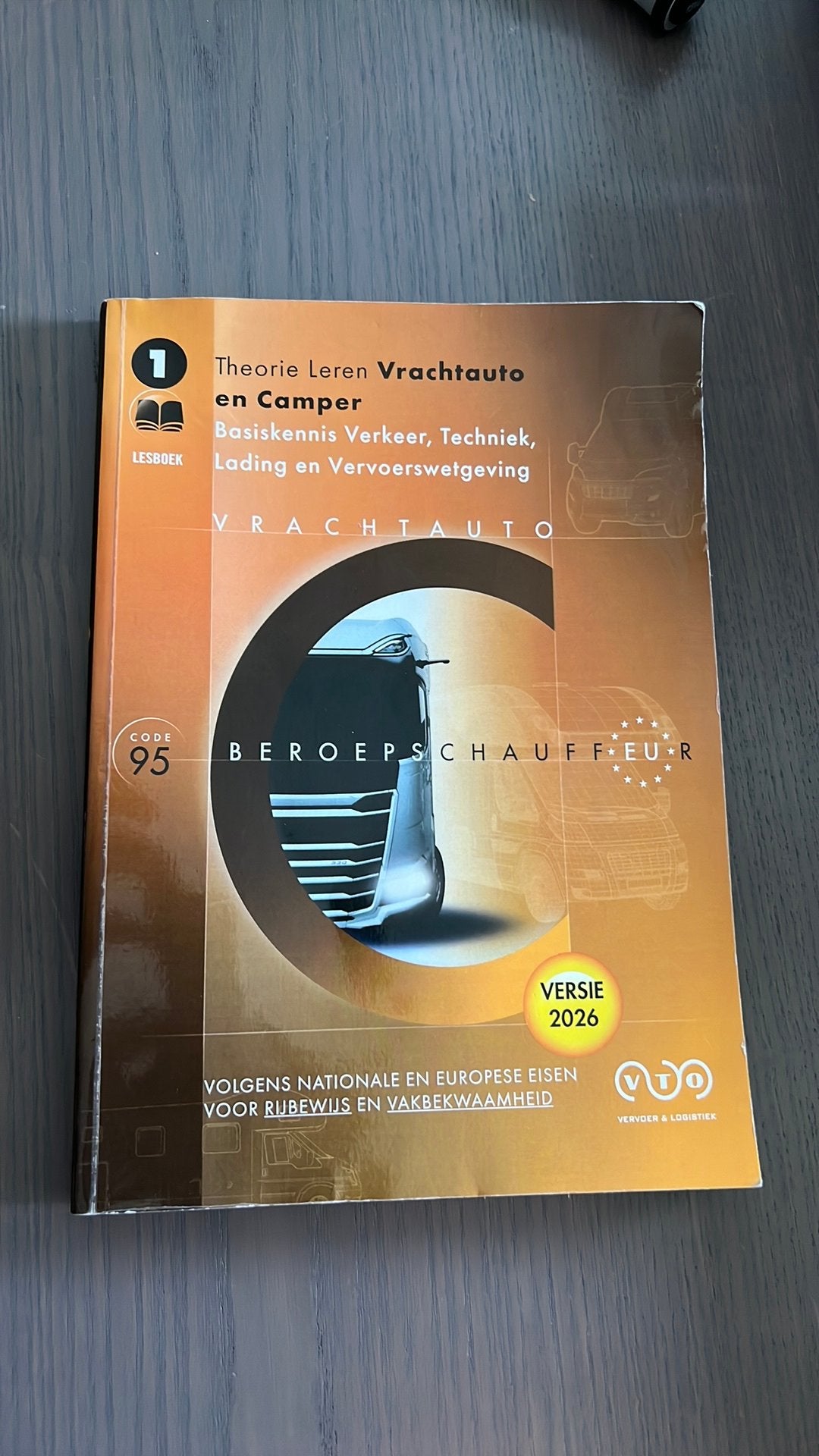 Theorie Leren Vrachtauto en Camper – Module 1, Boeken, Ophalen of Verzenden, Gelezen, Overige niveaus, Overige vakken