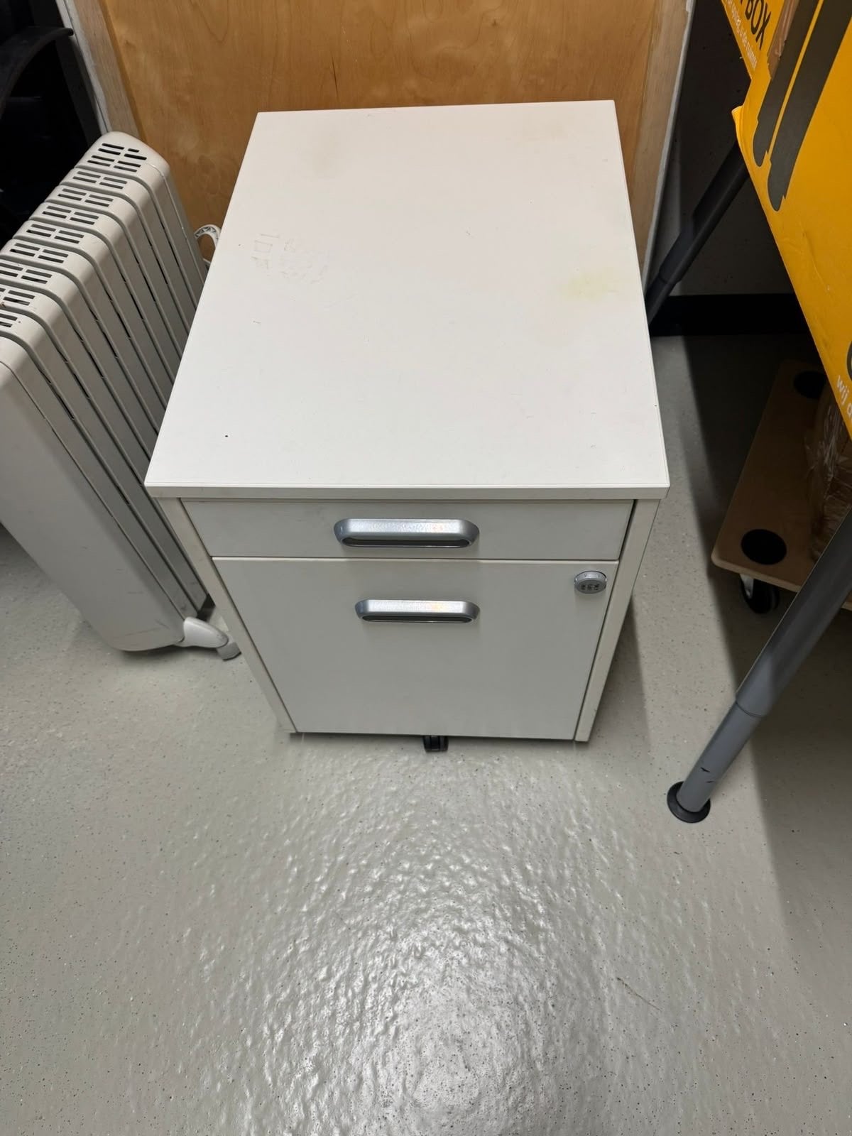 Witte ladeblok met 2 laden en cijferslot, Ophalen, Minder dan 50 cm, Gebruikt, 1 of 2 laden