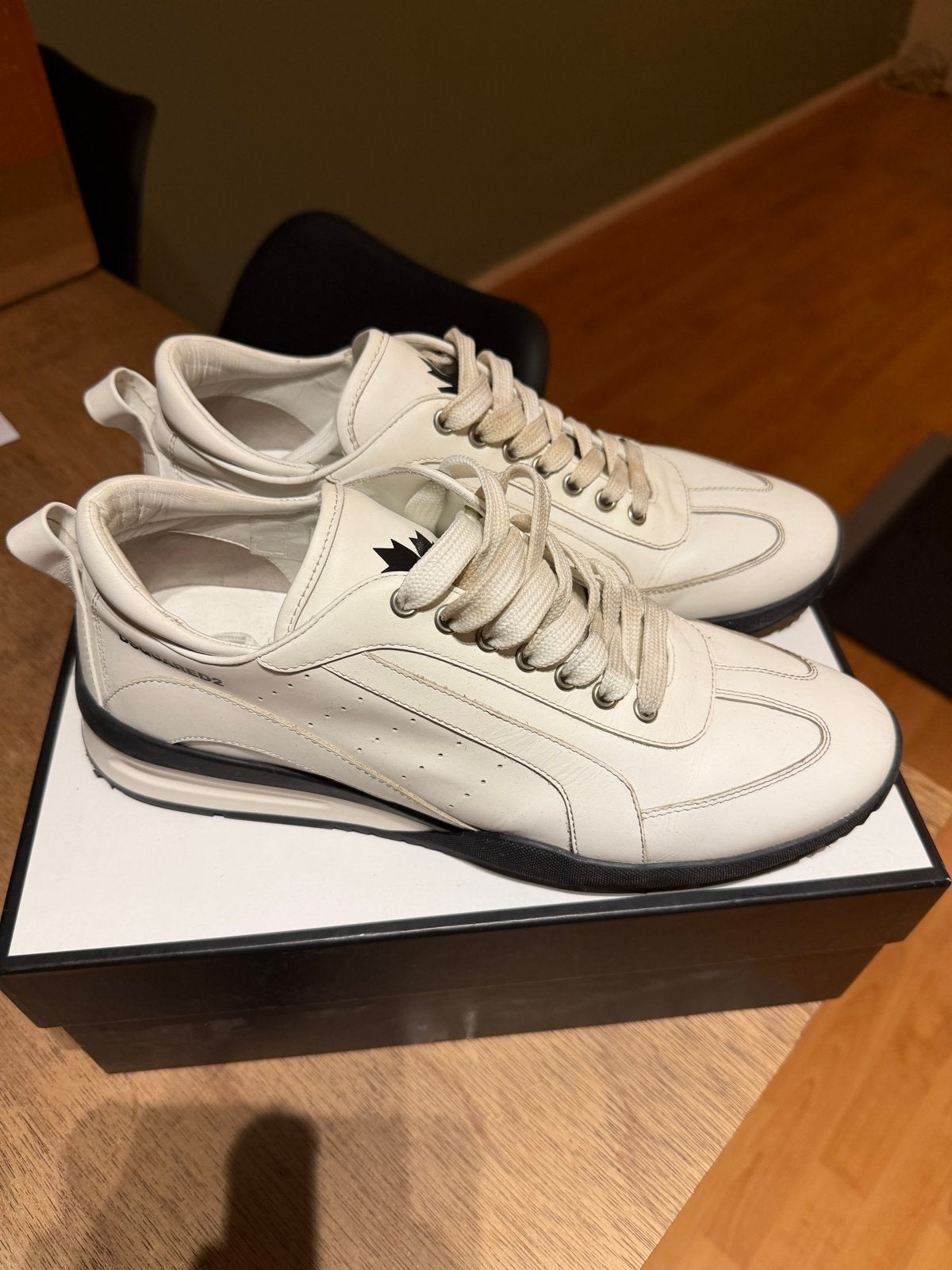 Dsquared2 Witte Leren Sneakers - Maat 43, Wit, Nieuw, Ophalen of Verzenden, Sneakers of Gympen