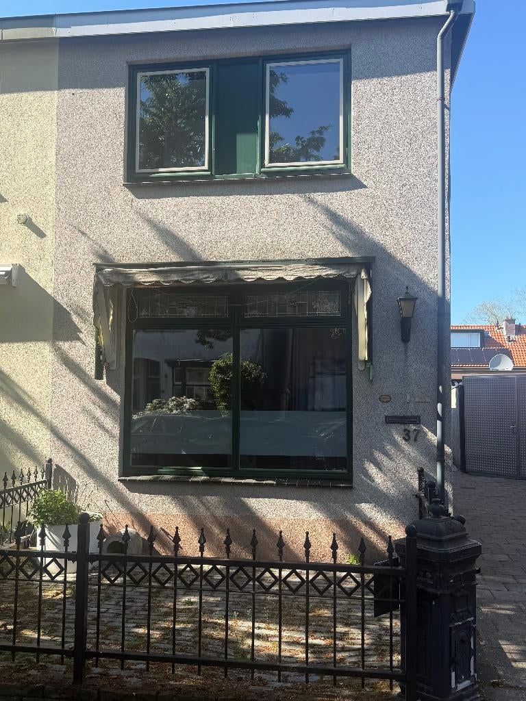 Woning te koop Bussum, Huizen en Kamers, Huizen te koop, Tot 200 m², 5 kamers, Noord-Holland, Hoekwoning