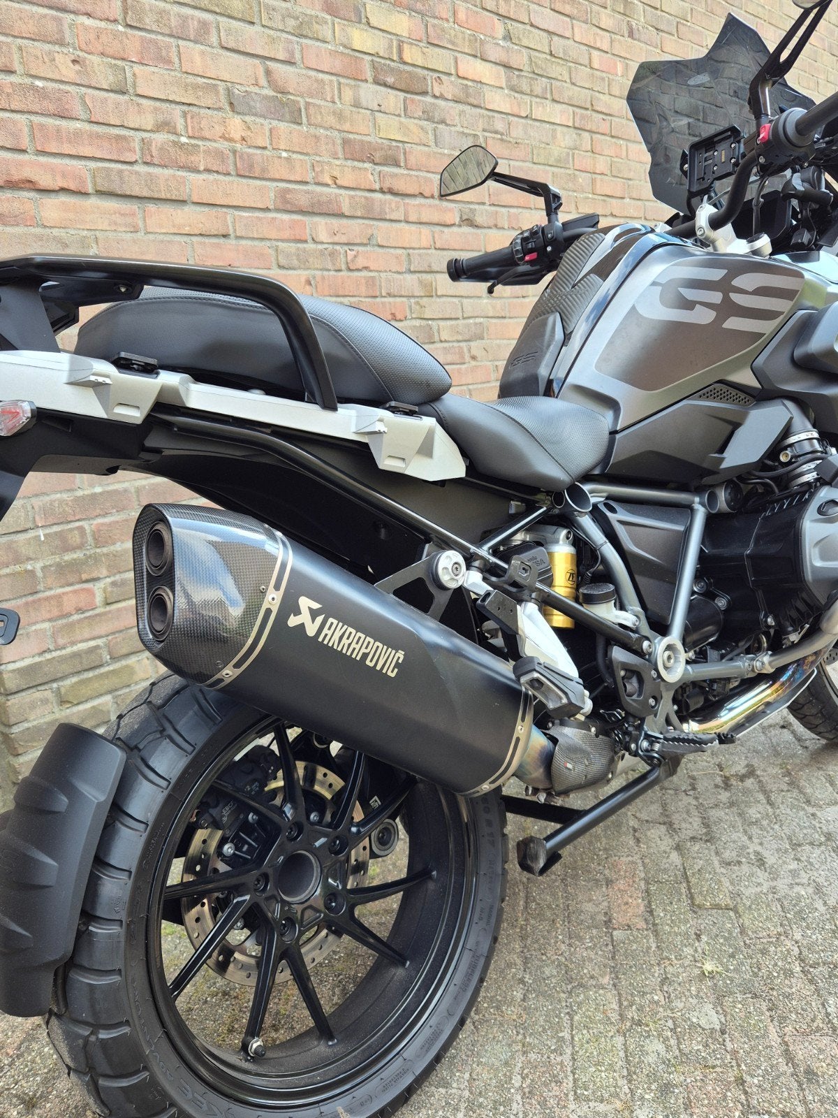 Akrapovic demper BMW r1200gs/r1250gs, Ophalen, Gebruikt