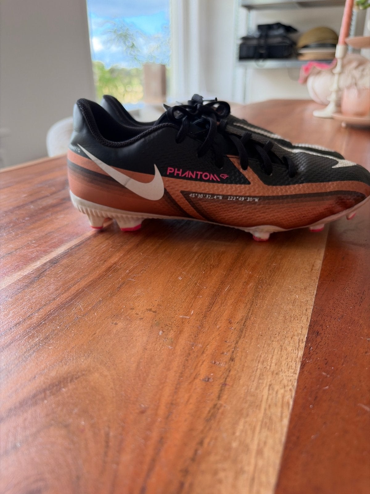 Nike phanthom gt2 generation brons/zwart - Maat 38, Maat XS of kleiner, Schoenen, Ophalen of Verzenden, Zo goed als nieuw