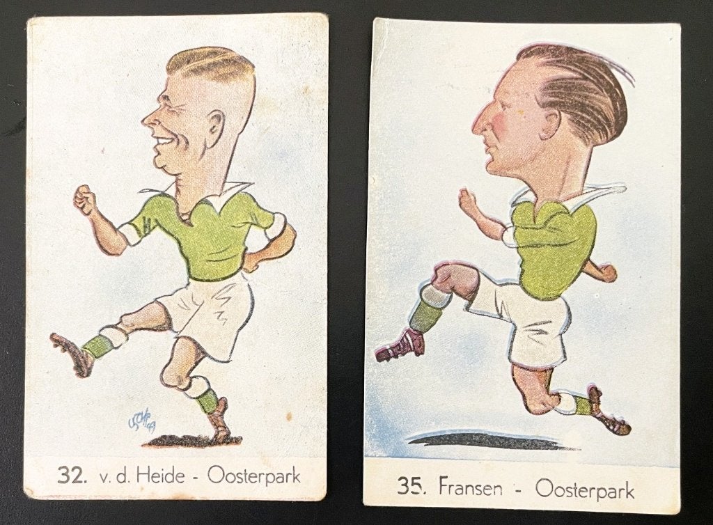 Oosterparkers Groningen - 2 voetbalplaatjes - 1950's, Verzenden, Gebruikt, Overige binnenlandse clubs, Poster, Plaatje of Sticker
